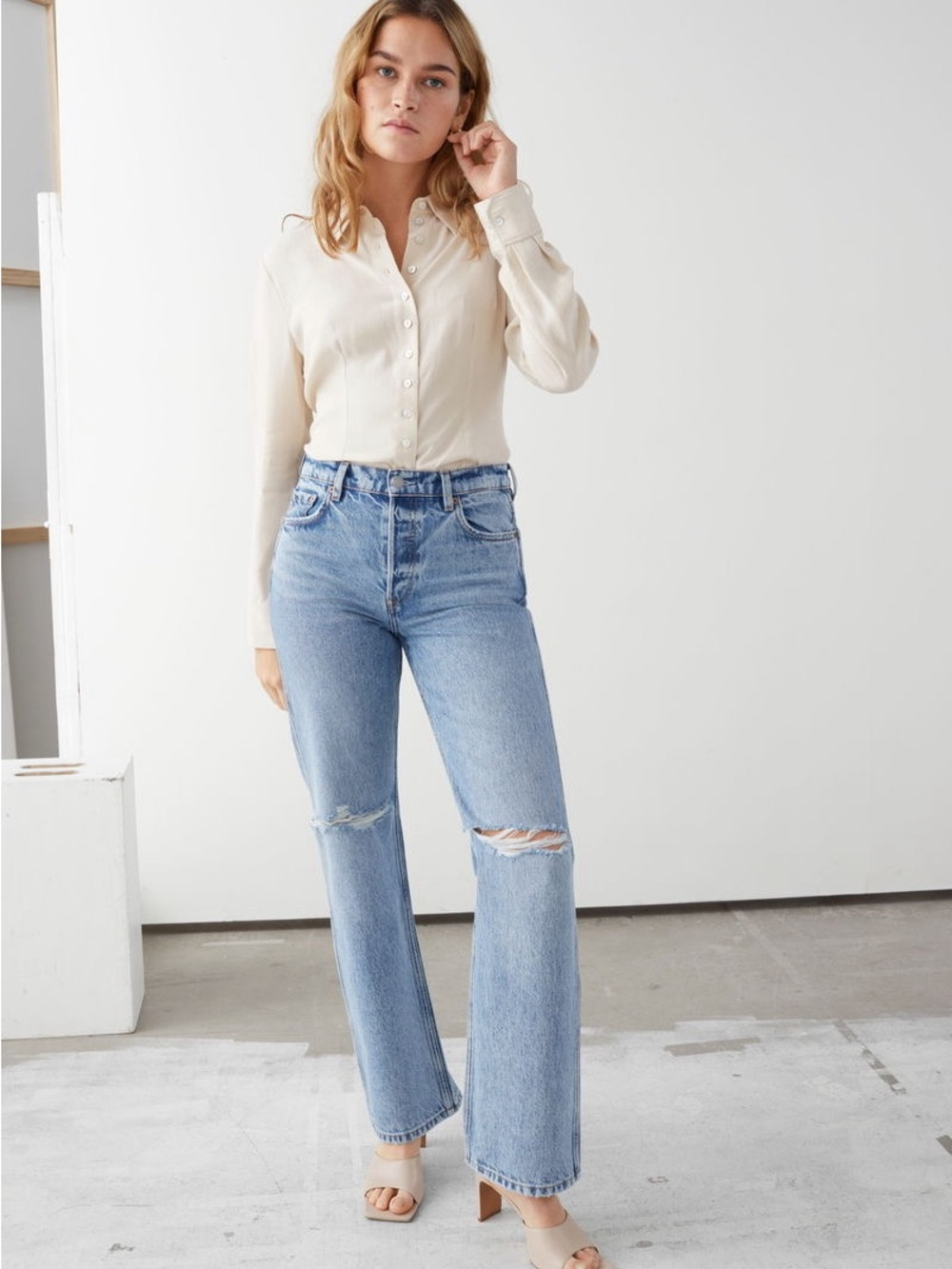 & Other Stories Women's Straight Mid Rise Distressed Jeans Size 24